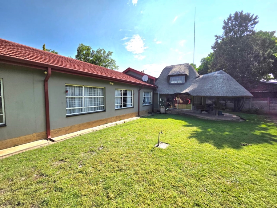 4 Bedroom Property for Sale in Panorama Free State